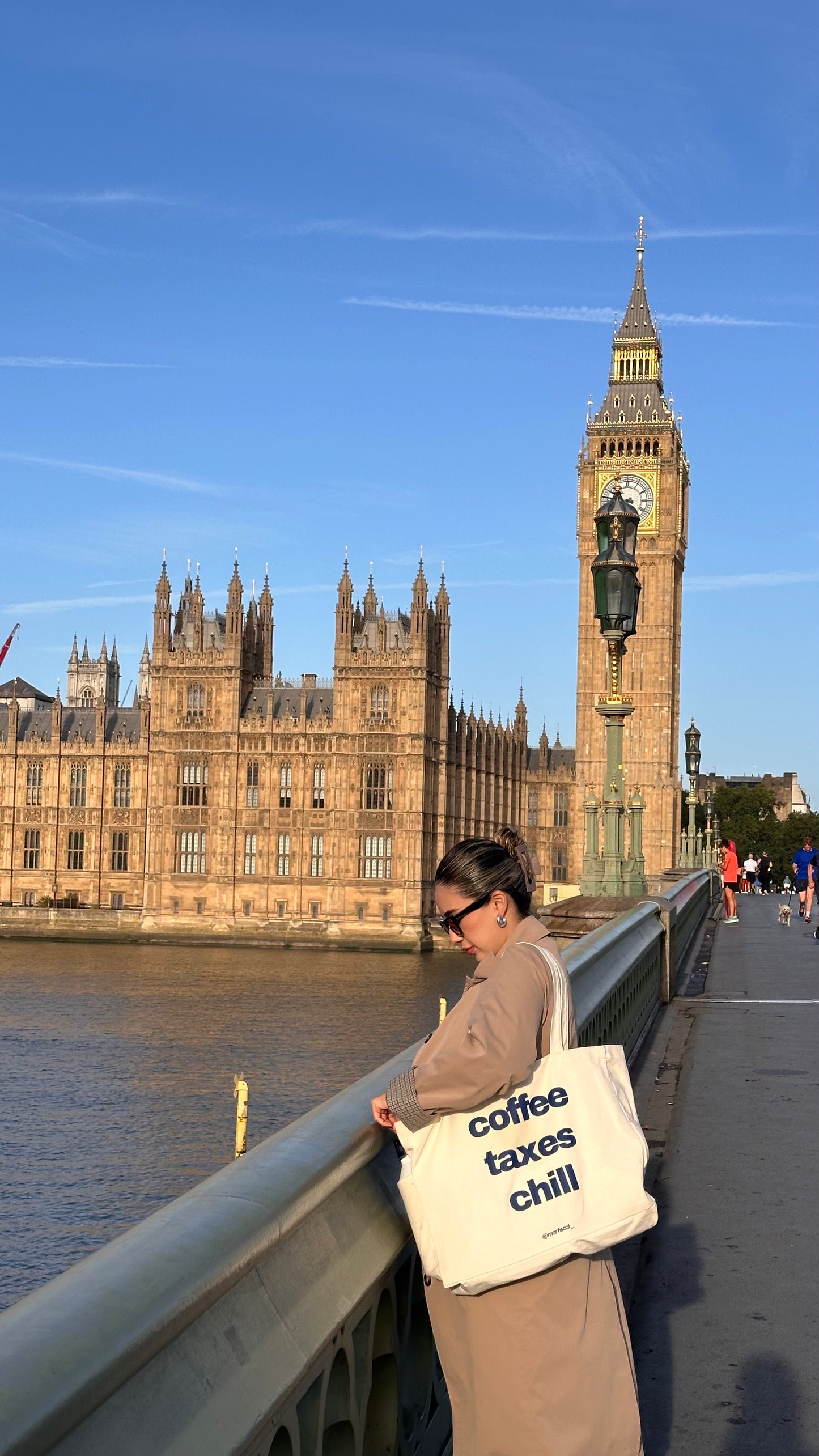 TOTE BAG Coffee & Taxes